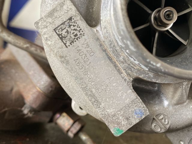 bontott MERCEDES-BENZ E-CLASS Turbó