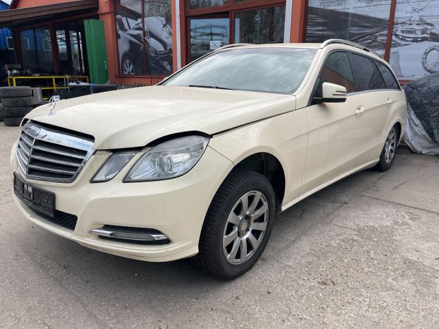 bontott MERCEDES-BENZ E-CLASS Generátor