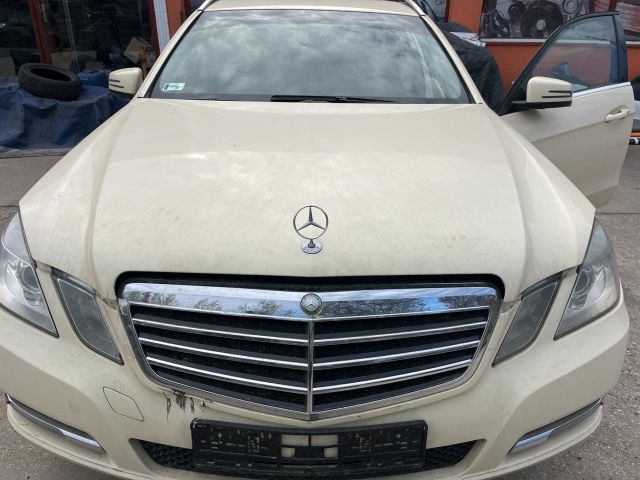 bontott MERCEDES-BENZ E-CLASS Motorvezérlő