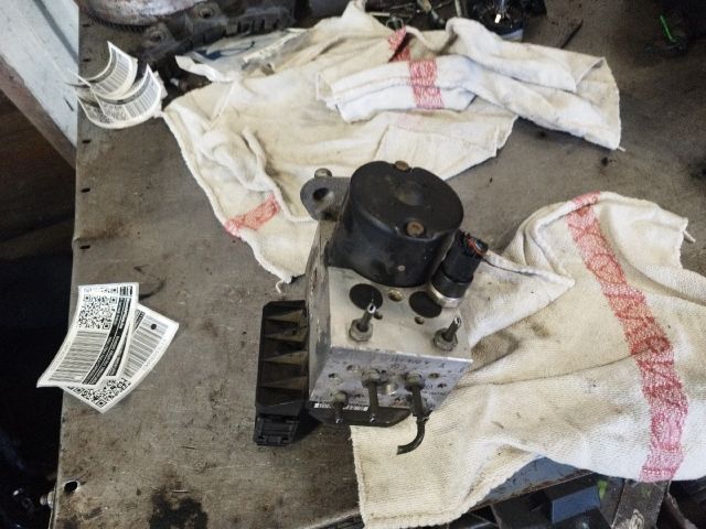 bontott MERCEDES-BENZ E-CLASS ABS Kocka