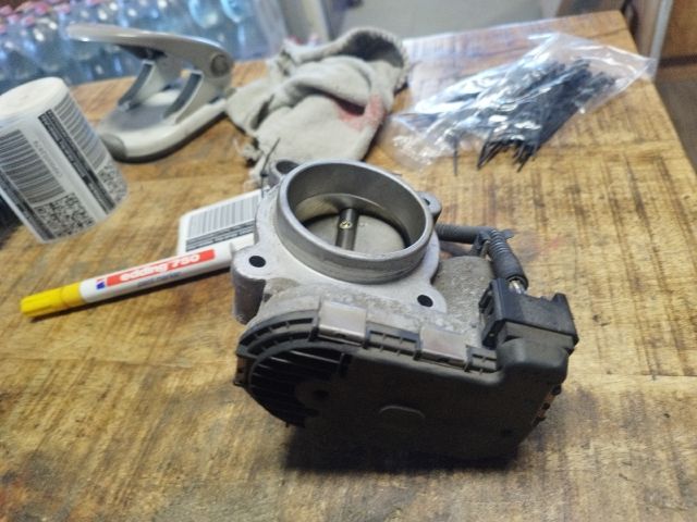 bontott MERCEDES-BENZ E-CLASS Fojtószelep (Elektromos)