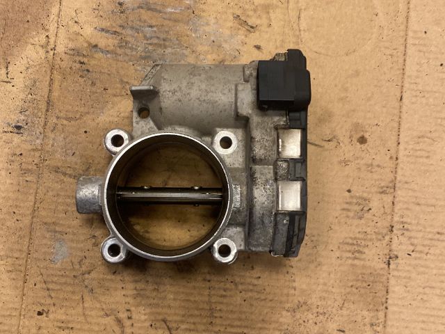 bontott MERCEDES-BENZ E-CLASS Fojtószelep (Elektromos)