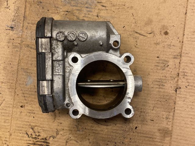 bontott MERCEDES-BENZ E-CLASS Fojtószelep (Elektromos)