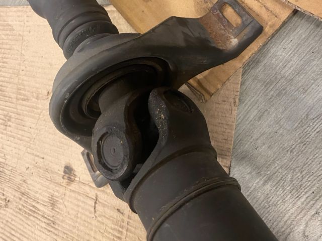 bontott MERCEDES-BENZ E-CLASS Kardántengely