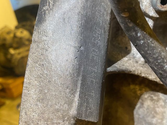 bontott MERCEDES-BENZ E-CLASS Komplett Motor (Segédberendezésekkel)