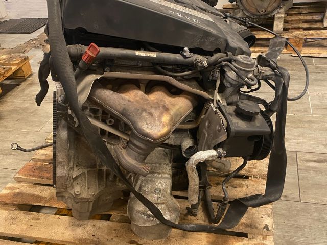 bontott MERCEDES-BENZ E-CLASS Komplett Motor (Segédberendezésekkel)