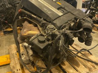 bontott MERCEDES-BENZ E-CLASS Komplett Motor (Segédberendezésekkel)