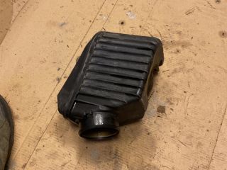 bontott MERCEDES-BENZ E-CLASS Légszűrő Ház