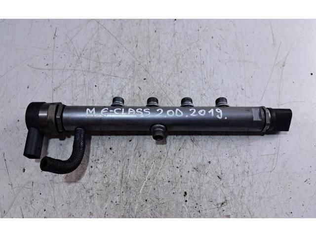 bontott MERCEDES-BENZ E-CLASS Közösnyomócső
