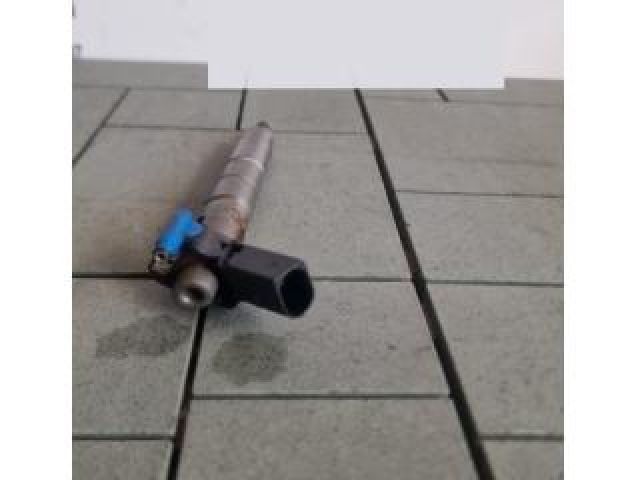 bontott MERCEDES-BENZ E-CLASS Porlasztó (1 db)