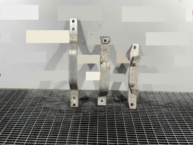 bontott MERCEDES-BENZ E-CLASS Alsó Összekötő