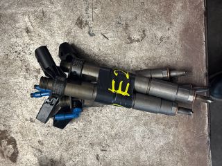 bontott MERCEDES-BENZ E-CLASS Porlasztó (1 db)