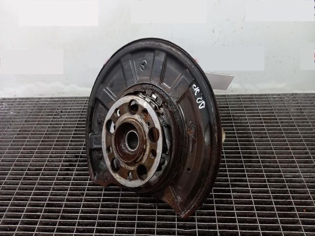 bontott MERCEDES-BENZ E-CLASS Bal hátsó Csonkállvány