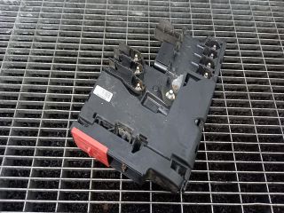 bontott MERCEDES-BENZ E-CLASS Biztosítéktábla Motortér