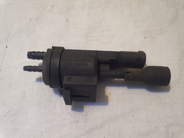 bontott MERCEDES-BENZ E-CLASS EGR / AGR Vákum Szelep