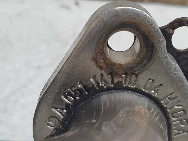 bontott MERCEDES-BENZ E-CLASS EGR Hűtő Cső