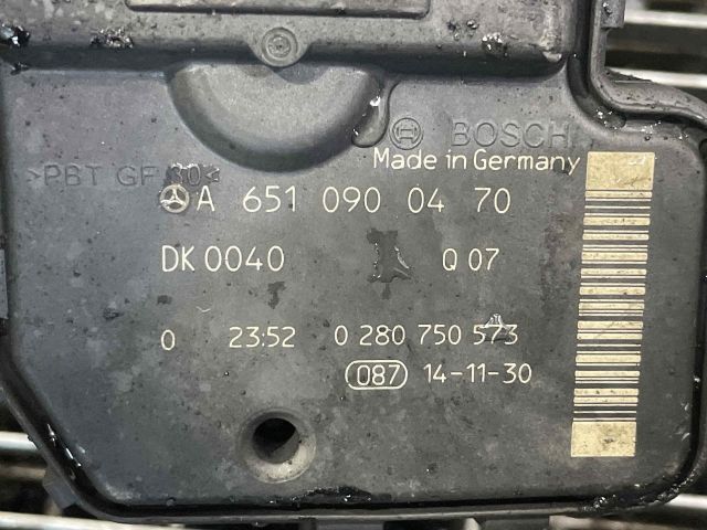 bontott MERCEDES-BENZ E-CLASS Fojtószelep (Elektromos)