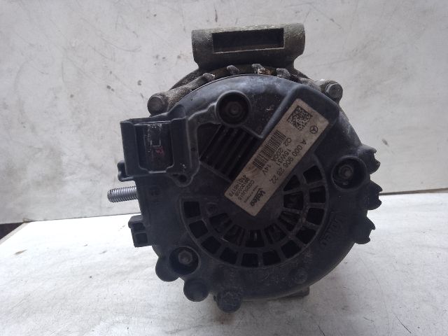 bontott MERCEDES-BENZ E-CLASS Generátor