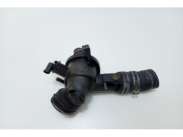 bontott MERCEDES-BENZ E-CLASS Hengerfej Vízkivezető