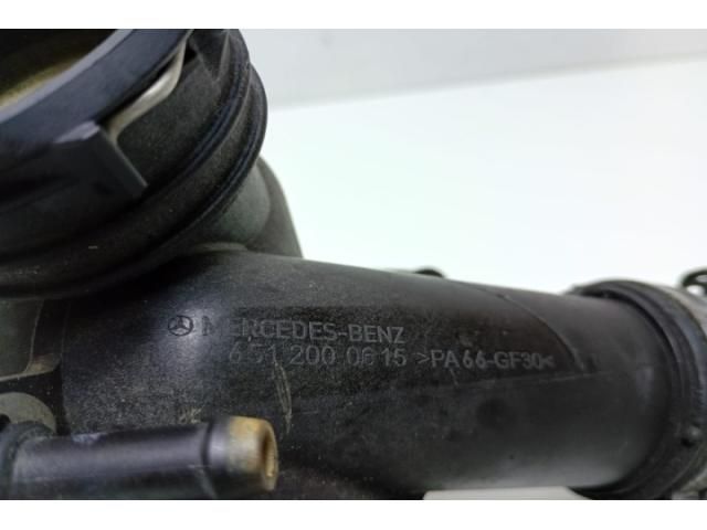 bontott MERCEDES-BENZ E-CLASS Hengerfej Vízkivezető