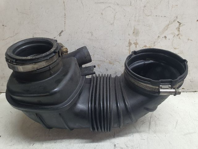 bontott MERCEDES-BENZ E-CLASS Légbeömlő Cső