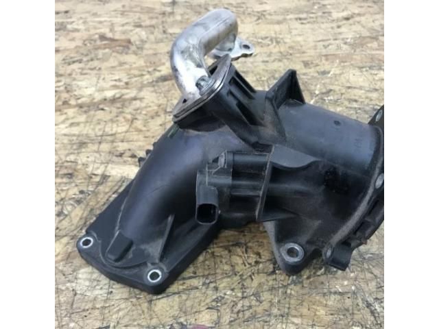 bontott MERCEDES-BENZ E-CLASS Légbeömlő Cső