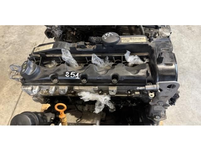 bontott MERCEDES-BENZ E-CLASS Motor (Fűzött blokk hengerfejjel)