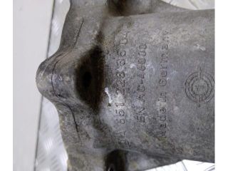 bontott MERCEDES-BENZ E-CLASS Motor Tartó Bak (Pozíciófüggetlen)