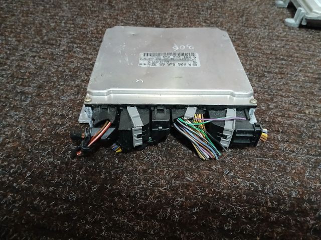 bontott MERCEDES-BENZ E-CLASS Motorvezérlő