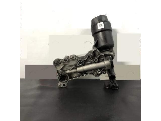 bontott MERCEDES-BENZ E-CLASS Olajhűtő