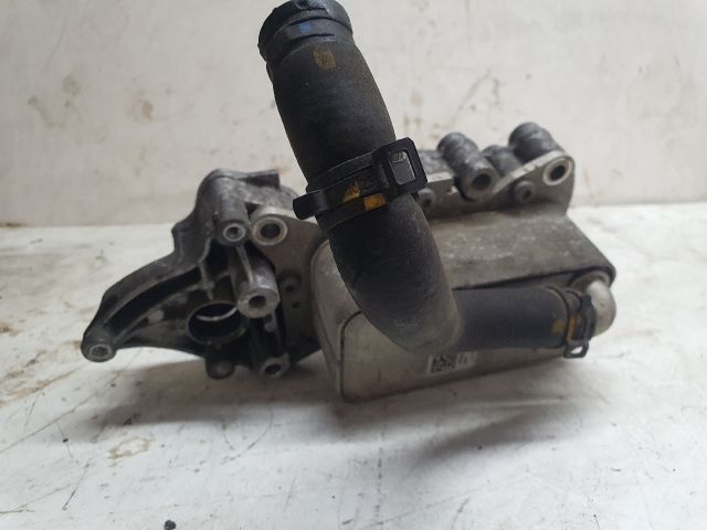 bontott MERCEDES-BENZ E-CLASS Olajhűtő