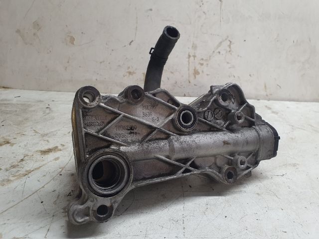 bontott MERCEDES-BENZ E-CLASS Olajhűtő