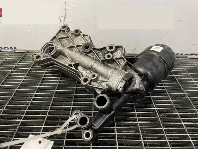 bontott MERCEDES-BENZ E-CLASS Olajszűrő Ház