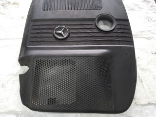 bontott MERCEDES-BENZ E-CLASS Felső Motorburkolat