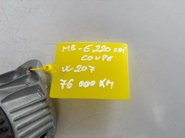 bontott MERCEDES-BENZ E-CLASS Motor Tartó Bak Bal