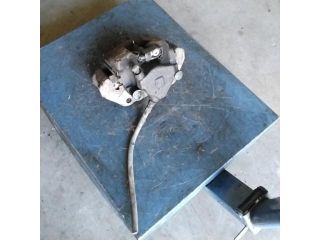 bontott MERCEDES-BENZ E-CLASS Bal első Féknyereg Munkahengerrel