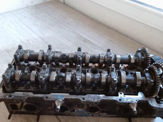 bontott MERCEDES-BENZ E-CLASS Hengerfej