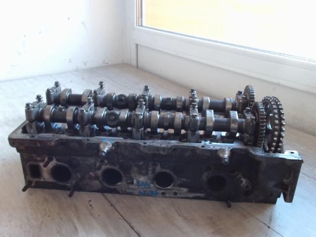 bontott MERCEDES-BENZ E-CLASS Hengerfej