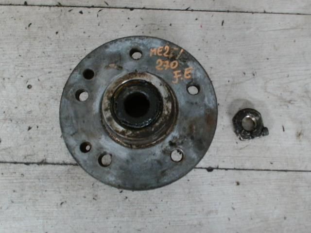 bontott MERCEDES-BENZ E-CLASS Jobb első Kerékagy