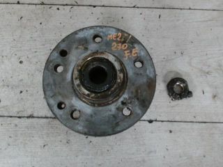 bontott MERCEDES-BENZ E-CLASS Jobb első Kerékagy