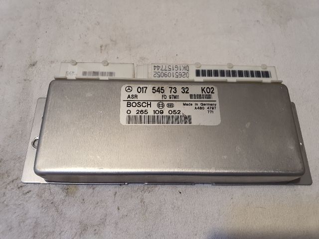 bontott MERCEDES-BENZ E-CLASS Kipörgésgátló Elektronika