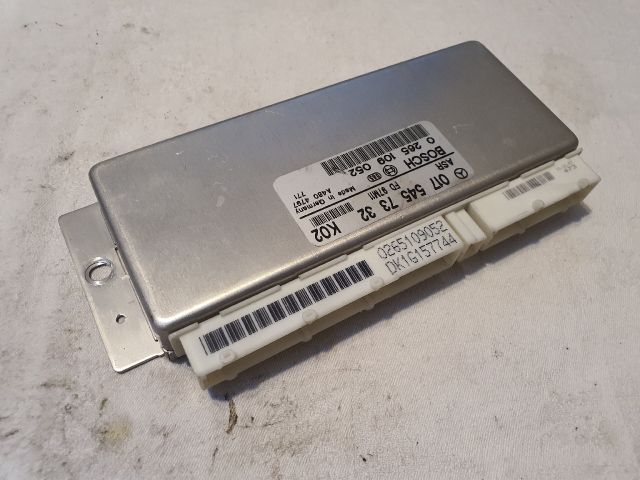 bontott MERCEDES-BENZ E-CLASS Kipörgésgátló Elektronika