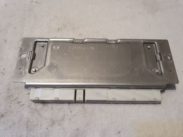 bontott MERCEDES-BENZ E-CLASS Kipörgésgátló Elektronika