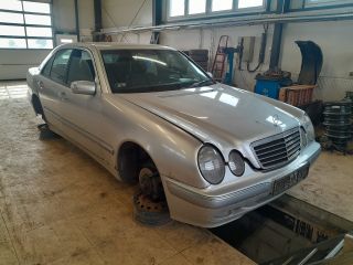 bontott MERCEDES-BENZ E-CLASS Kuplung Cső