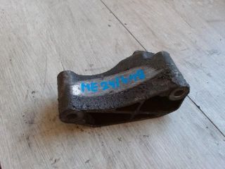 bontott MERCEDES-BENZ E-CLASS Motor Tartó Bak (Fém)