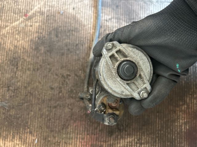 bontott MERCEDES-BENZ E-CLASS Önindító