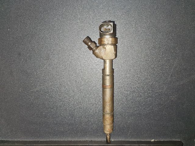 bontott MERCEDES-BENZ E-CLASS Porlasztó (1 db)