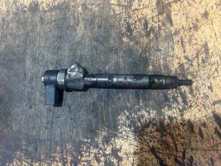 bontott MERCEDES-BENZ E-CLASS Porlasztó (1 db)