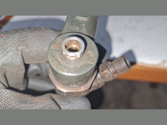 bontott MERCEDES-BENZ E-CLASS Porlasztó (1 db)