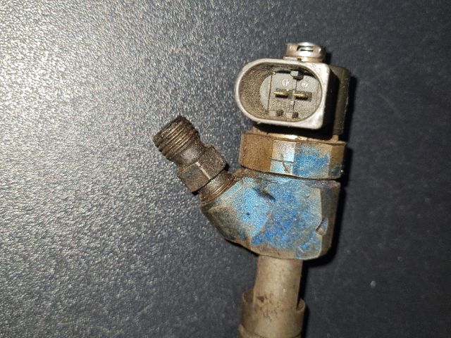 bontott MERCEDES-BENZ E-CLASS Porlasztó (1 db)